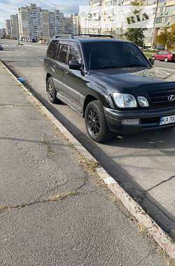 Внедорожник / Кроссовер Lexus LX 2005 в Киеве