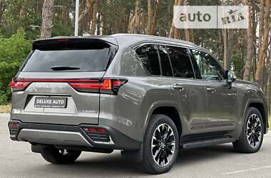 Внедорожник / Кроссовер Lexus LX 2023 в 