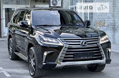 Внедорожник / Кроссовер Lexus LX 2017 в 
