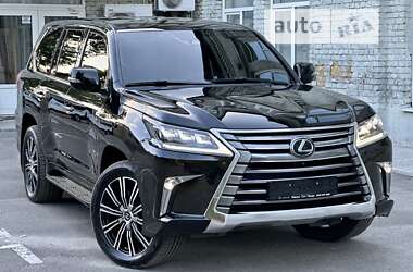 Внедорожник / Кроссовер Lexus LX 2017 в 