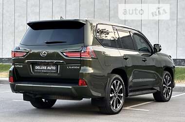 Внедорожник / Кроссовер Lexus LX 2021 в 