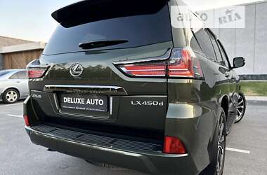 Внедорожник / Кроссовер Lexus LX 2021 в 