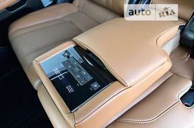 Внедорожник / Кроссовер Lexus LX 2021 в 