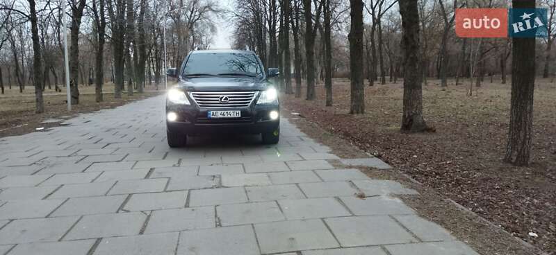 Позашляховик / Кросовер Lexus LX 2008 в Запоріжжі