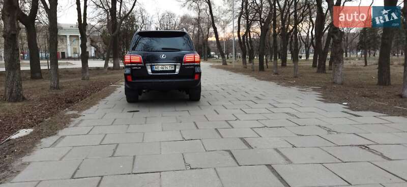 Позашляховик / Кросовер Lexus LX 2008 в Запоріжжі