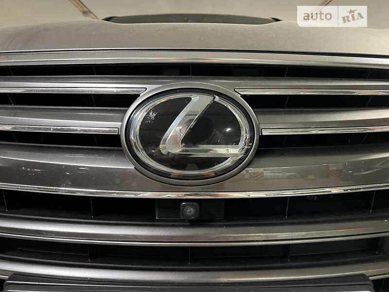 Позашляховик / Кросовер Lexus LX 2016 в Києві фото 13 Позашляховик / Кросовер Lexus LX 2016 в Києві