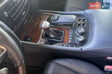 Внедорожник / Кроссовер Lexus LX 2018 в 