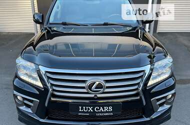 Внедорожник / Кроссовер Lexus LX 2013 в 
