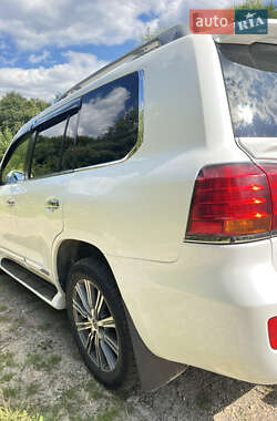 Внедорожник / Кроссовер Lexus LX 2011 в 