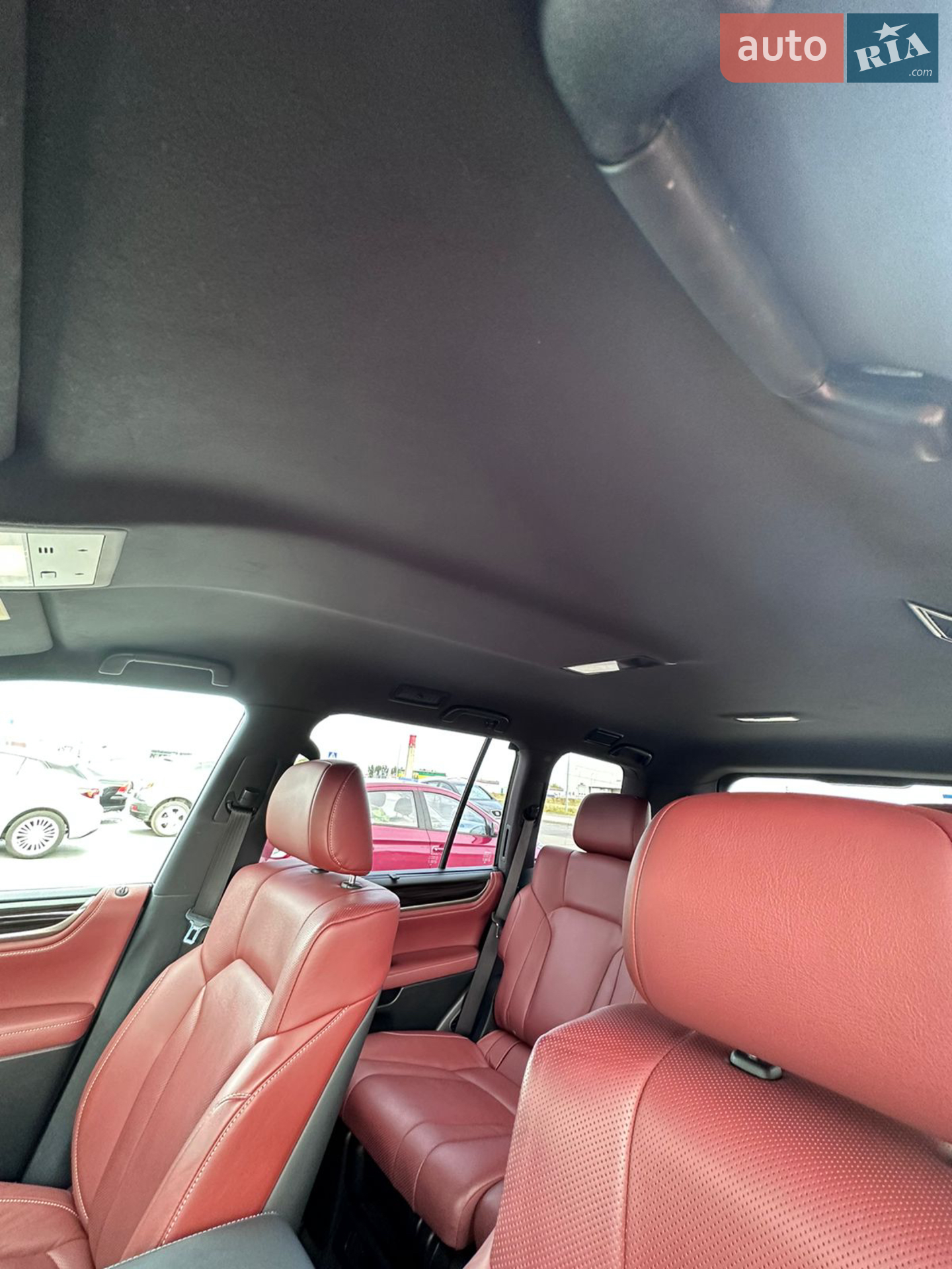 2019 Lexus LX - мініатюра 2