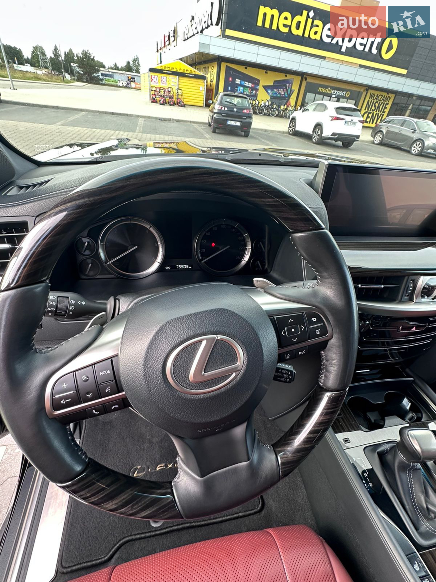 2019 Lexus LX - мініатюра 12