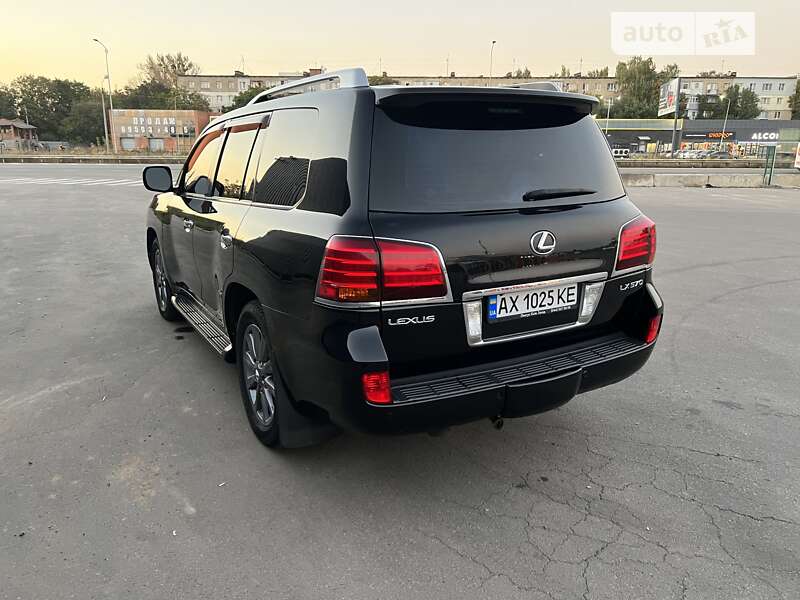 Позашляховик / Кросовер Lexus LX 2007 в Харкові