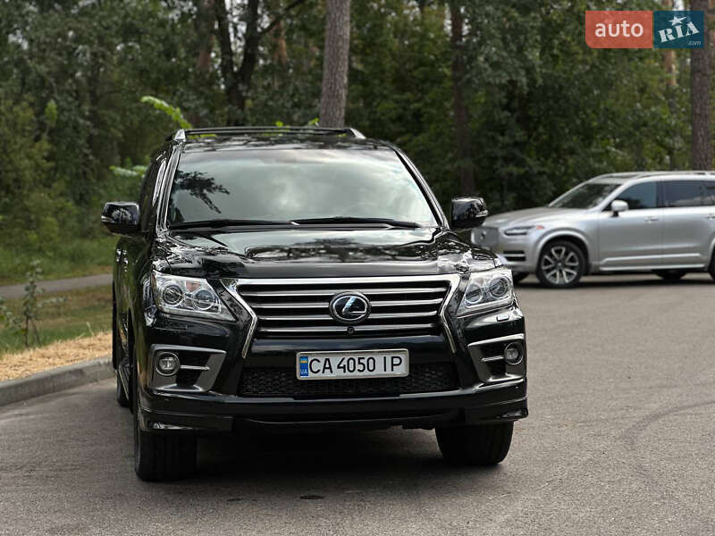 Внедорожник / Кроссовер Lexus LX 2014 в Черкассах
