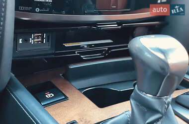 Внедорожник / Кроссовер Lexus LX 2016 в 