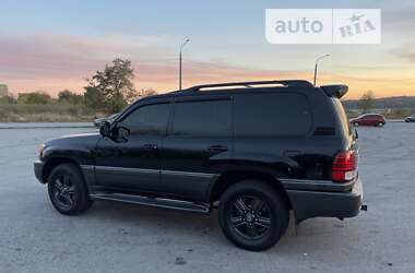 Внедорожник / Кроссовер Lexus LX 2005 в 