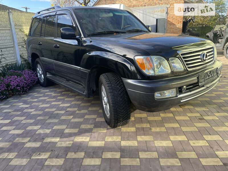 Внедорожник / Кроссовер Lexus LX 2005 в Луцке
