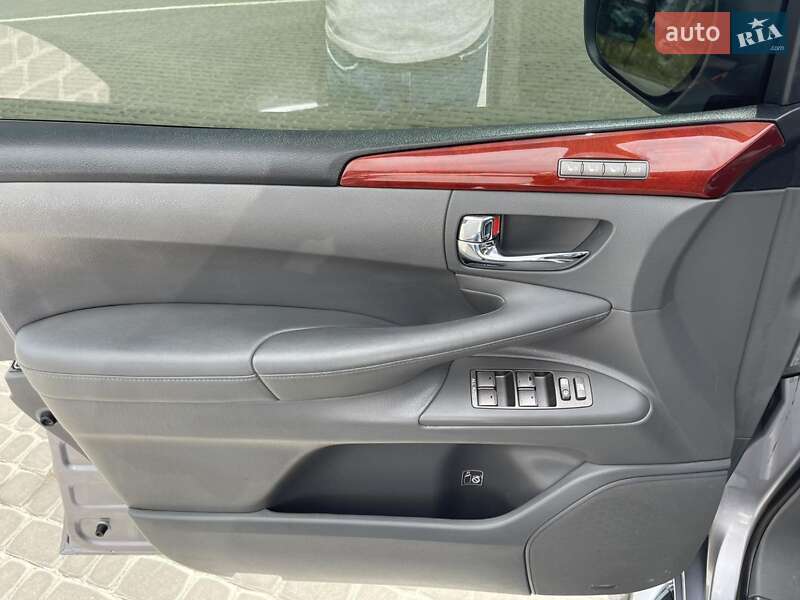 Внедорожник / Кроссовер Lexus LX 2008 в Львове