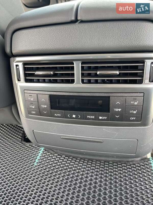 Внедорожник / Кроссовер Lexus LX 2008 в Львове