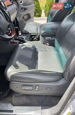 Внедорожник / Кроссовер Lexus LX 2008 в 
