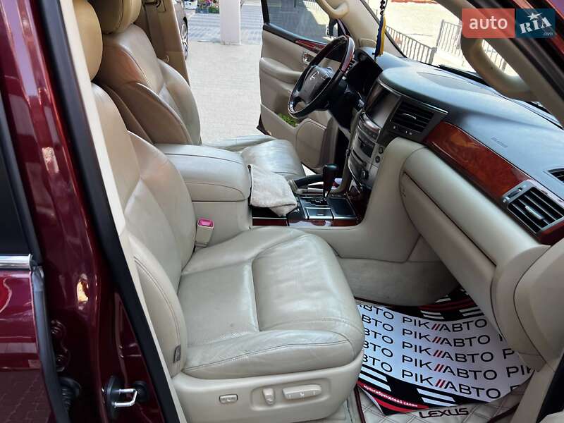 Внедорожник / Кроссовер Lexus LX 2008 в Львове