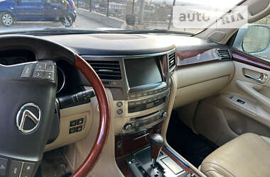 Внедорожник / Кроссовер Lexus LX 2010 в Киеве