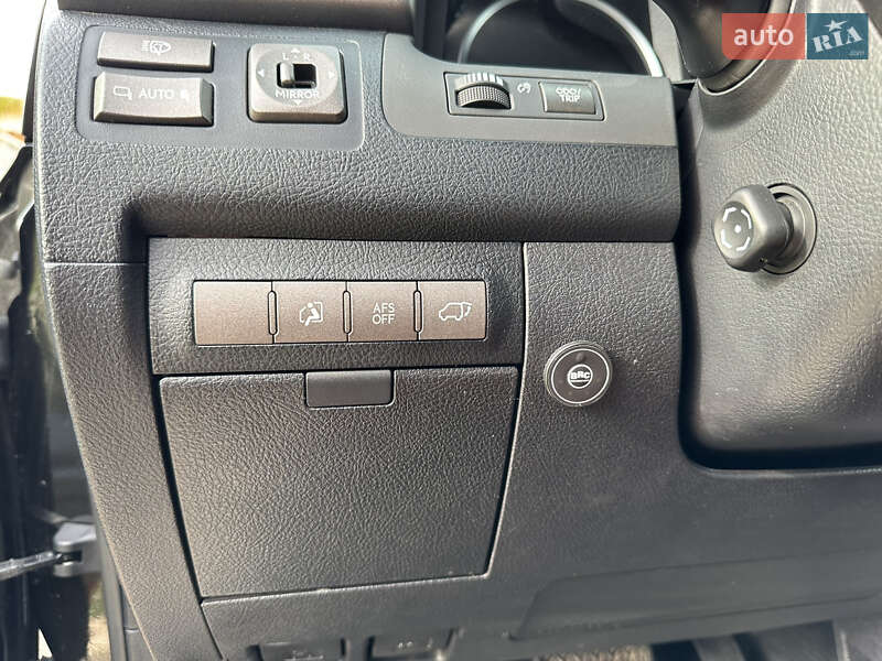 Внедорожник / Кроссовер Lexus LX 2011 в Черноморске фото 34 Внедорожник / Кроссовер Lexus LX 2011 в Черноморске