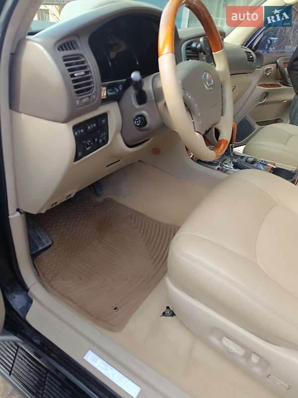 Позашляховик / Кросовер Lexus LX 2004 в Львові фото 8 Позашляховик / Кросовер Lexus LX 2004 в Львові