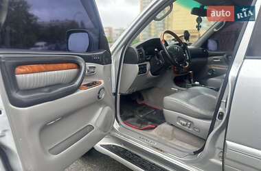 Внедорожник / Кроссовер Lexus LX 2007 в 