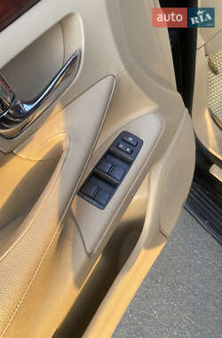 Внедорожник / Кроссовер Lexus LX 2008 в 