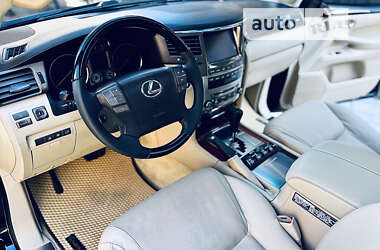 Позашляховик / Кросовер Lexus LX 2010 в Львові