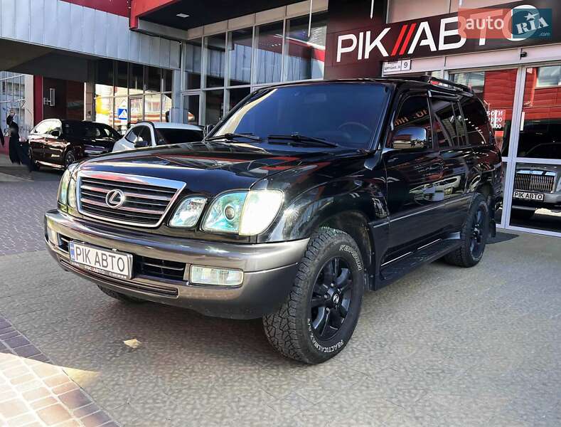 Позашляховик / Кросовер Lexus LX 2004 в Львові