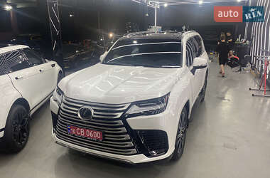 Внедорожник / Кроссовер Lexus LX 2022 в 