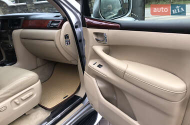Внедорожник / Кроссовер Lexus LX 2011 в 