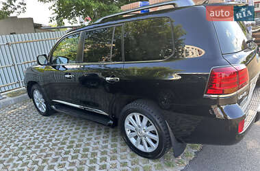 Внедорожник / Кроссовер Lexus LX 2010 в 