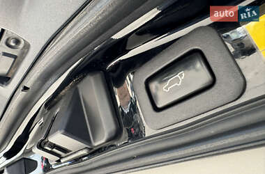 Позашляховик / Кросовер Lexus LX 2008 в 