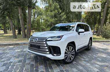 Внедорожник / Кроссовер Lexus LX 2022 в 