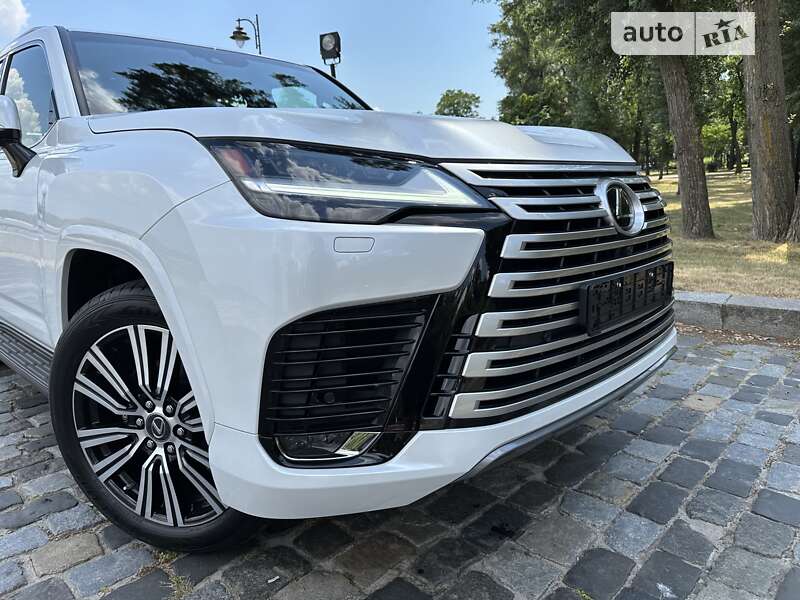 Позашляховик / Кросовер Lexus LX 2022 в Києві