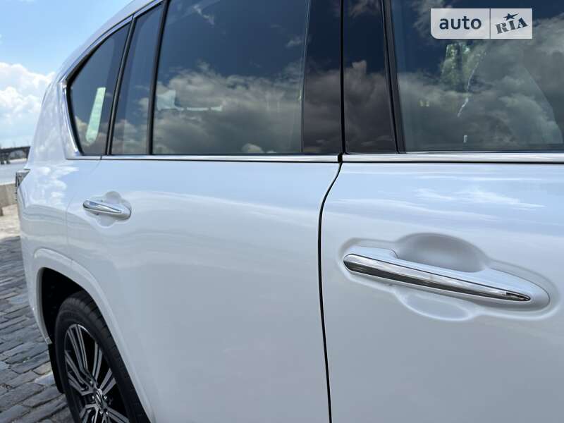 Позашляховик / Кросовер Lexus LX 2022 в Києві