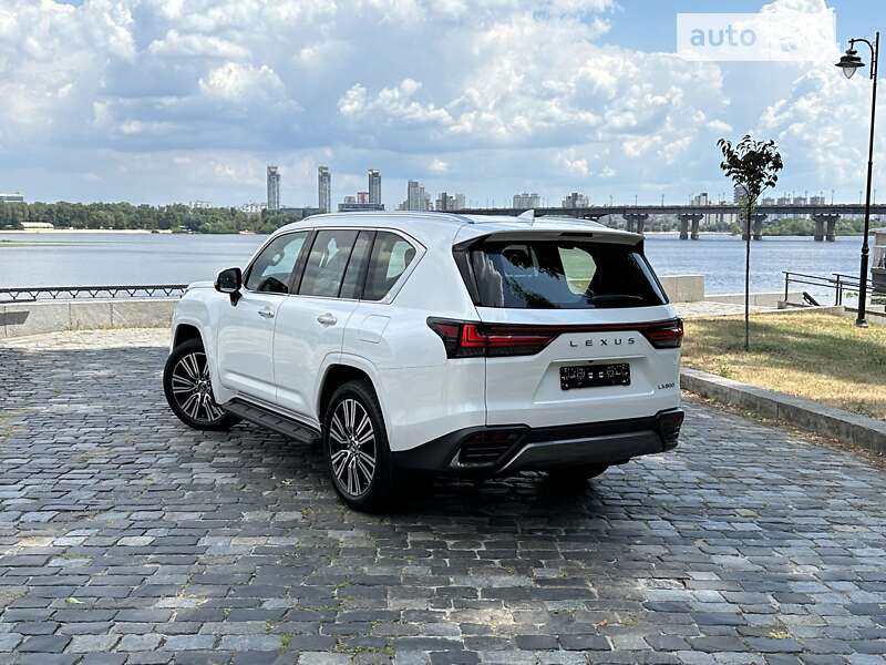 Позашляховик / Кросовер Lexus LX 2022 в Києві