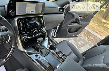 Внедорожник / Кроссовер Lexus LX 2022 в 