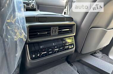 Внедорожник / Кроссовер Lexus LX 2022 в 
