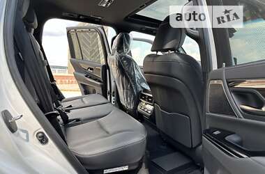 Внедорожник / Кроссовер Lexus LX 2022 в 