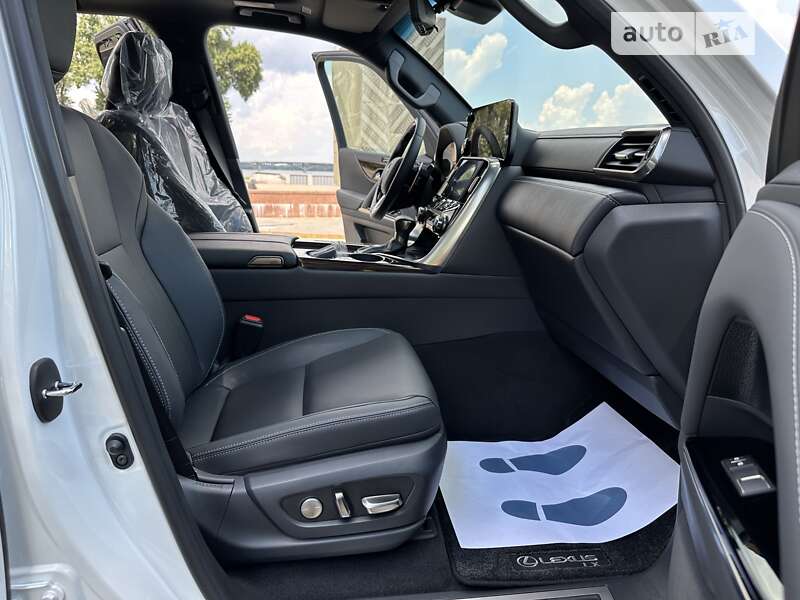 Позашляховик / Кросовер Lexus LX 2022 в Києві