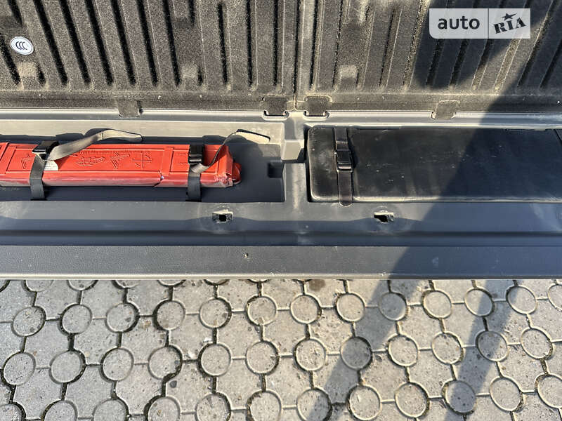 Позашляховик / Кросовер Lexus LX 2008 в Чернівцях