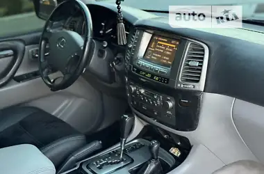 Lexus LX 2007