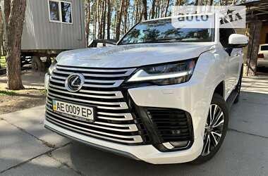 Позашляховик / Кросовер Lexus LX 2022 в Дніпрі