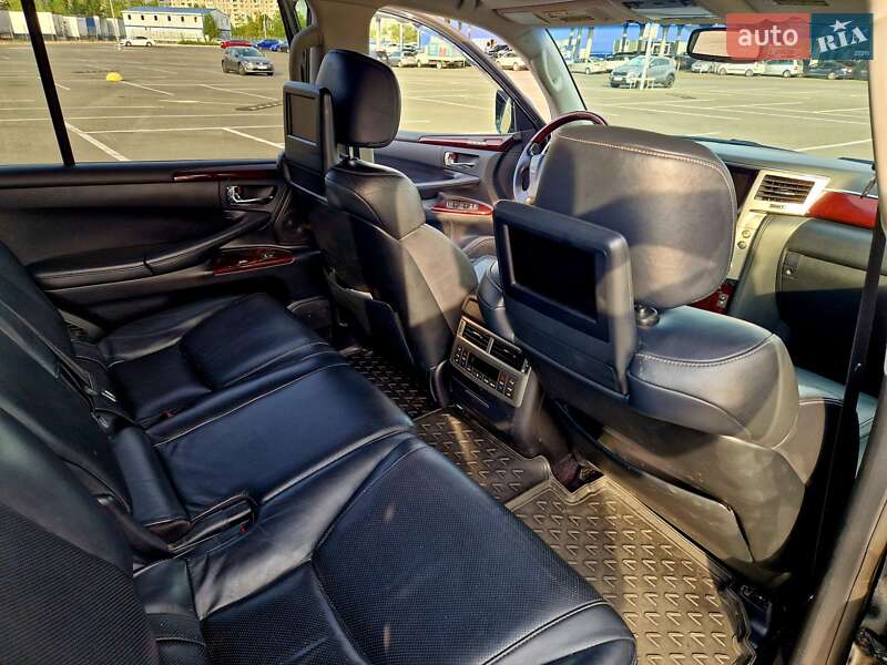 Позашляховик / Кросовер Lexus LX 2012 в Києві