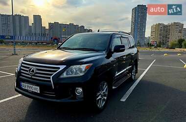 Внедорожник / Кроссовер Lexus LX 2012 в Киеве