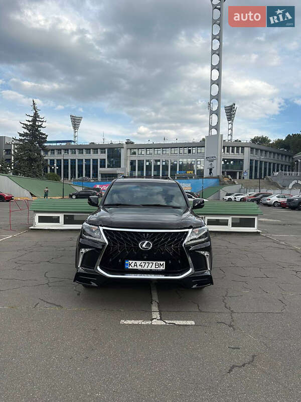 Внедорожник / Кроссовер Lexus LX 2015 в Киеве