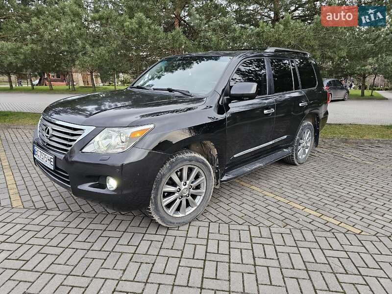 Позашляховик / Кросовер Lexus LX 2010 в Дрогобичі